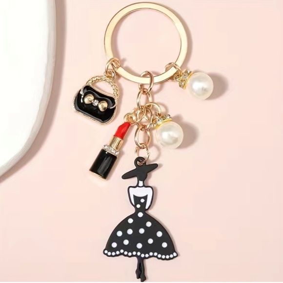 💝Boutique💄 Lady~Lipstick~Purse Keychain w/Pearls 🔑 - Picture 5 of 6